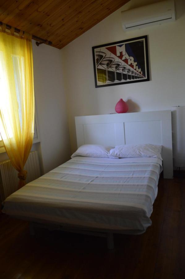 יזולו Villa Roma Holidays מראה חיצוני תמונה